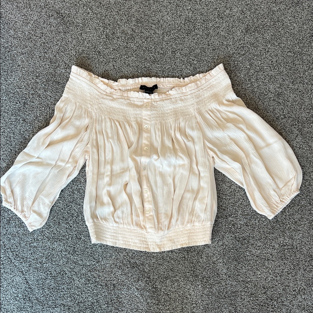Sanctuary Cream Off-Shoulder Blouse